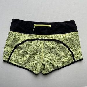 Lululemon Speed Shorts Lined 2.5” Inseam Size 8 Missing Drawcord